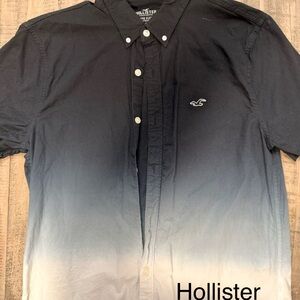 Hollister Men's Ombre Black and Gray Shirt